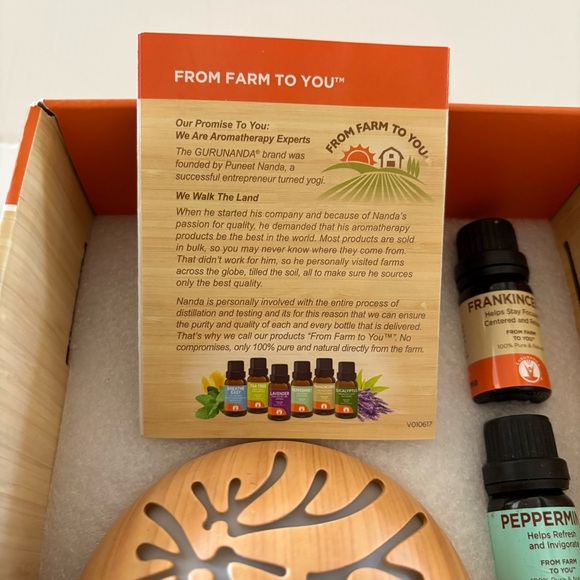 Gurunanda The Mini Tree Ultrasonic Essential Oil Diffuser with 3 Essential Oils - Picture 9 of 14